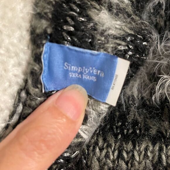 Infinity Scarf - Picture 2 of 2